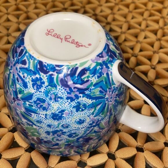 Lilly Pulitzer Ceramic Dinner Blue Coffee Mug Floral - Picture 3 of 7